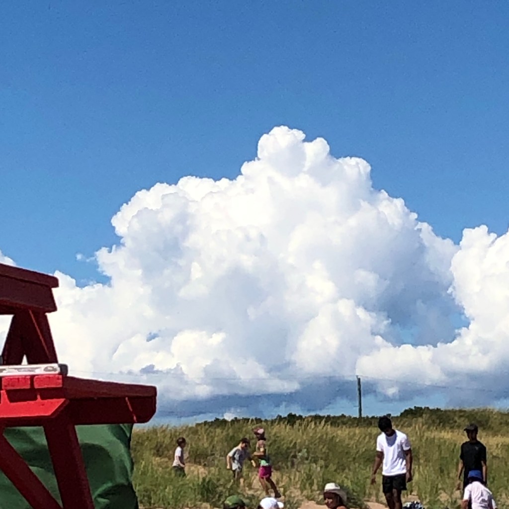 Island Cloud Drama