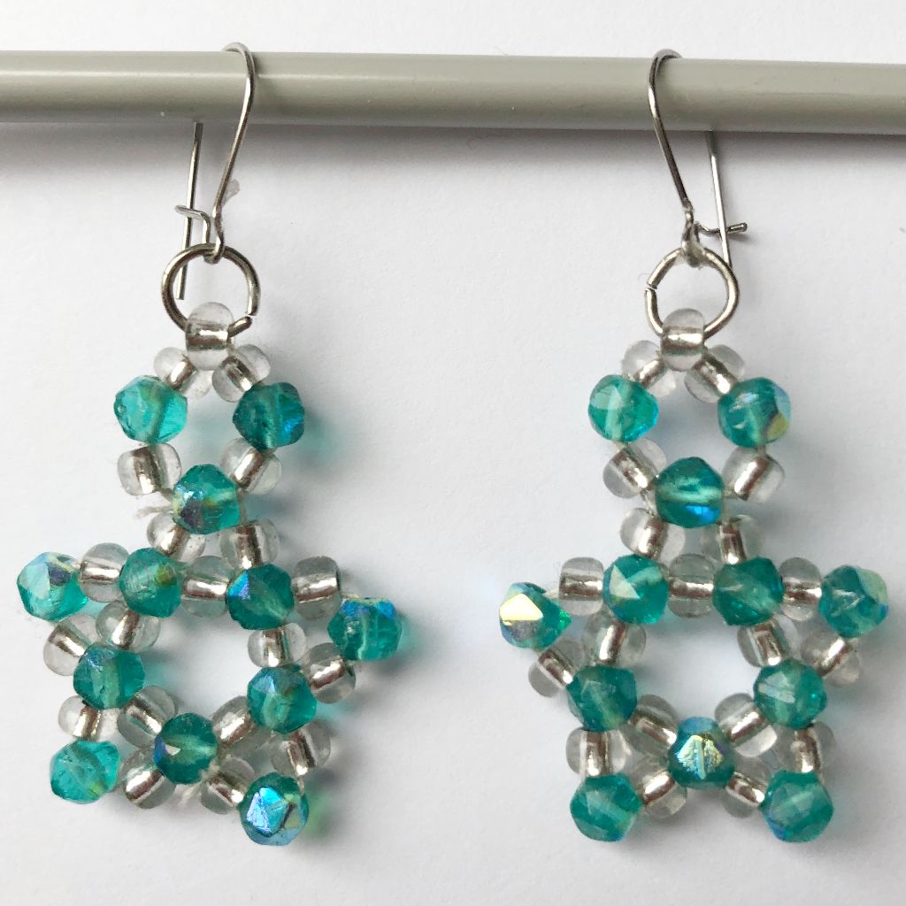 Teal Stars Beaded Earrings 1